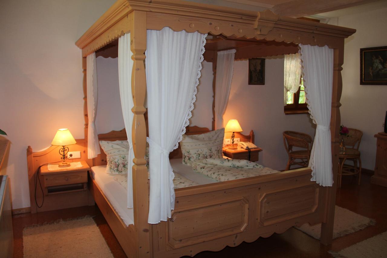Hotel Wasserstelz Historisches Genusshotel&restaurant Am Rhein 3*
