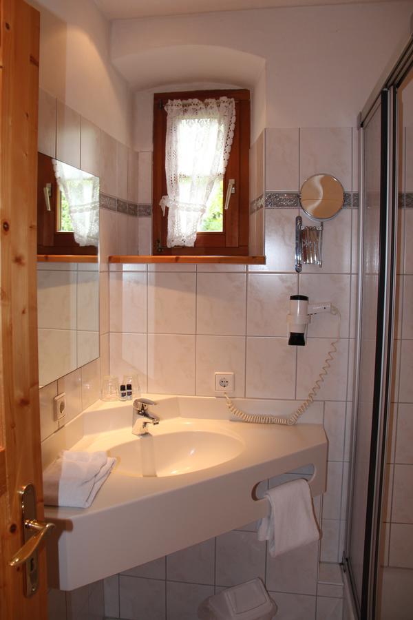 Hotel Wasserstelz Historisches Genusshotel&restaurant Am Rhein 3*