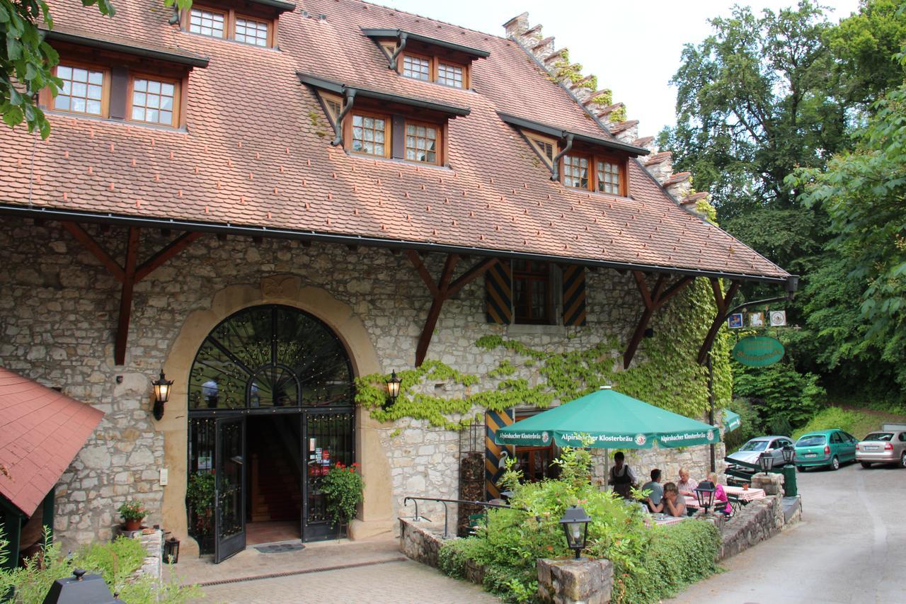 Hotel Wasserstelz Historisches Genusshotel&restaurant Am Rhein 3*